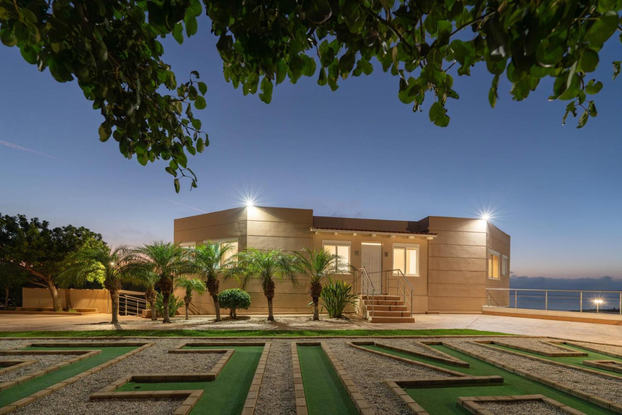 Villa Ariella With Sea View Agia Marina Zewnętrze zdjęcie