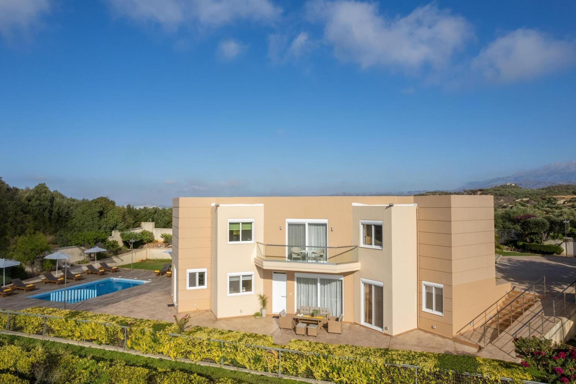 Villa Ariella With Sea View Agia Marina Zewnętrze zdjęcie