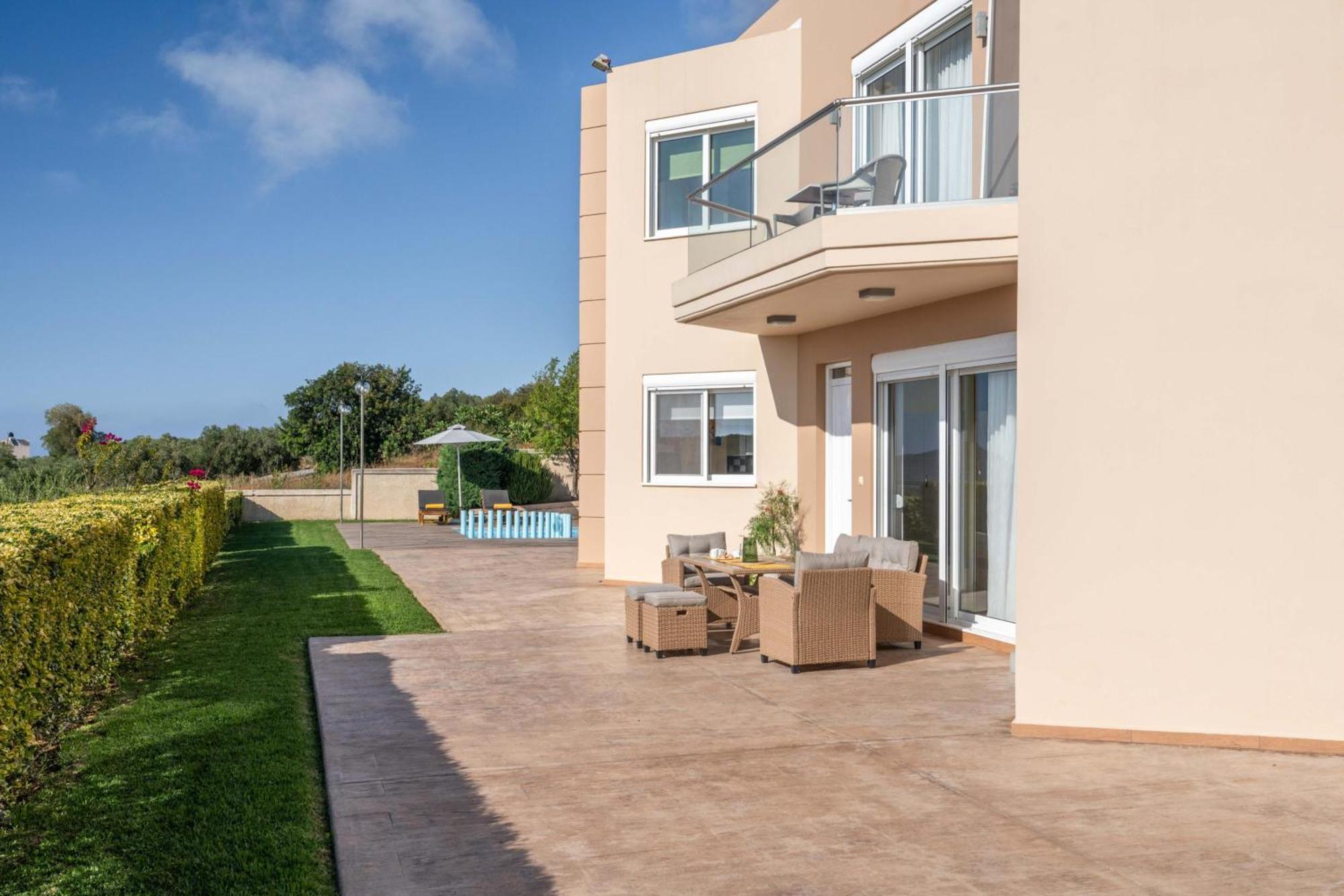 Villa Ariella With Sea View Agia Marina Zewnętrze zdjęcie