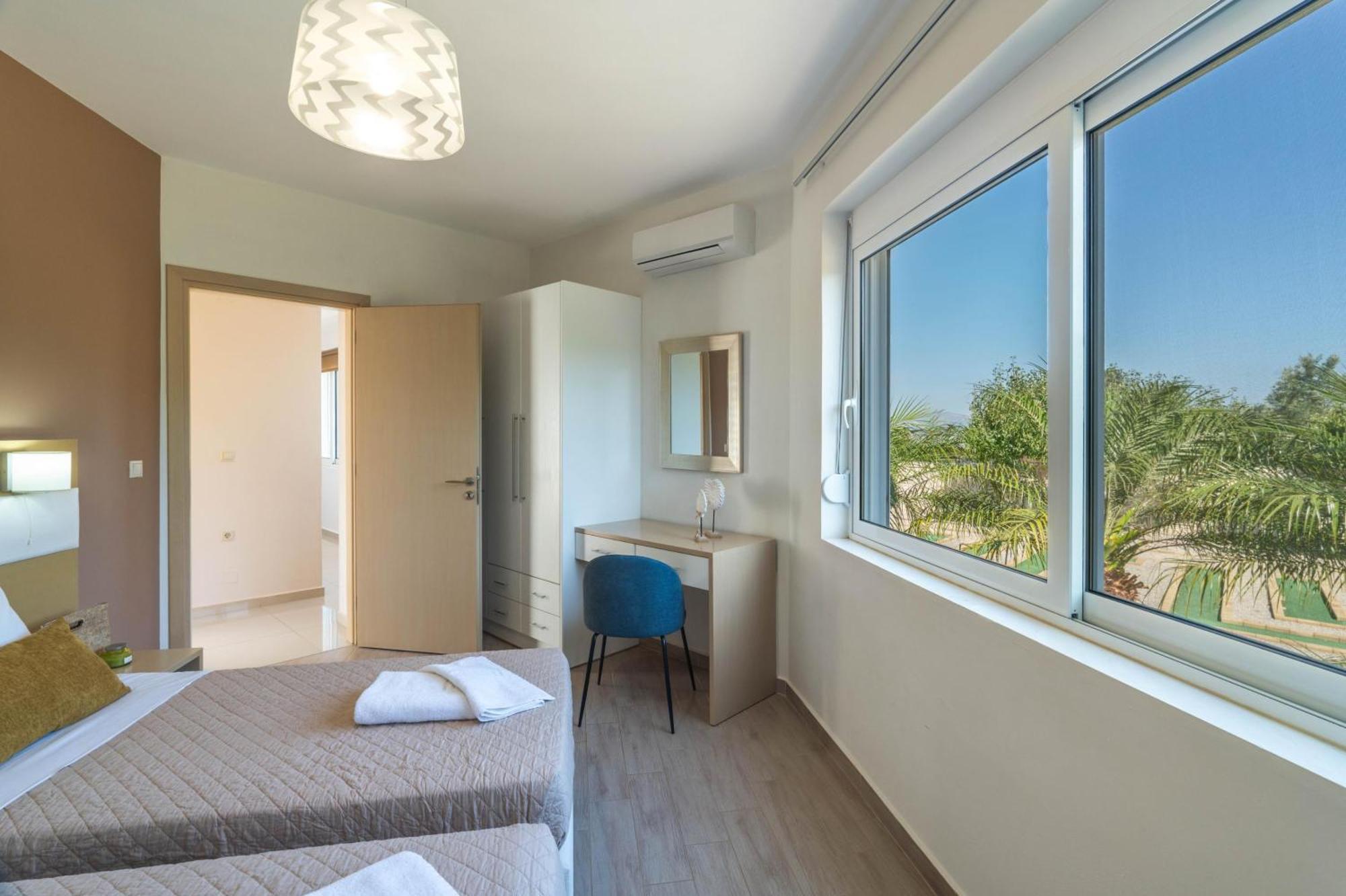 Villa Ariella With Sea View Agia Marina Zewnętrze zdjęcie